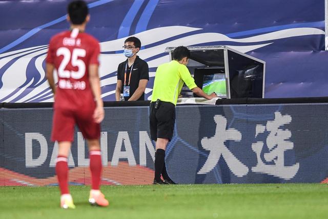 切尔西或同意将巴迪亚希勒租借至那不勒斯并设买断条款
